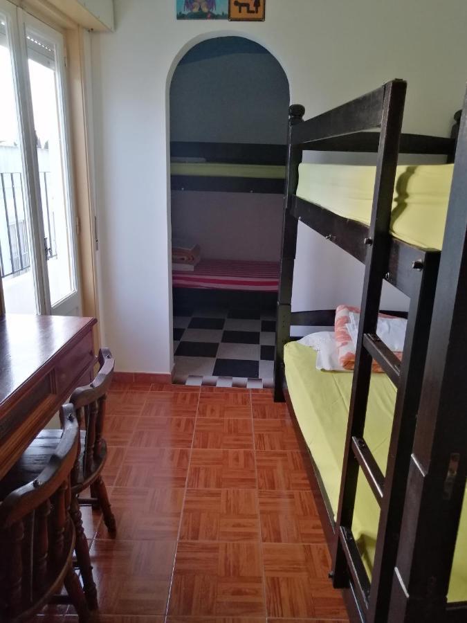 Lagos Central Hostel Esterno foto